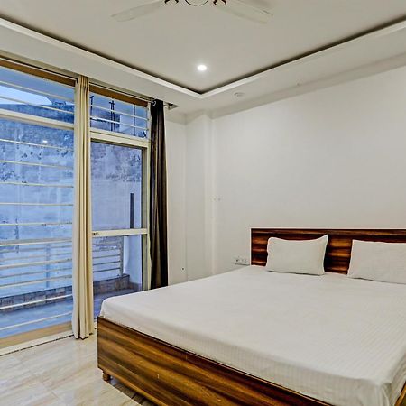 Oyo Home Green View Appartments Beas Luaran gambar